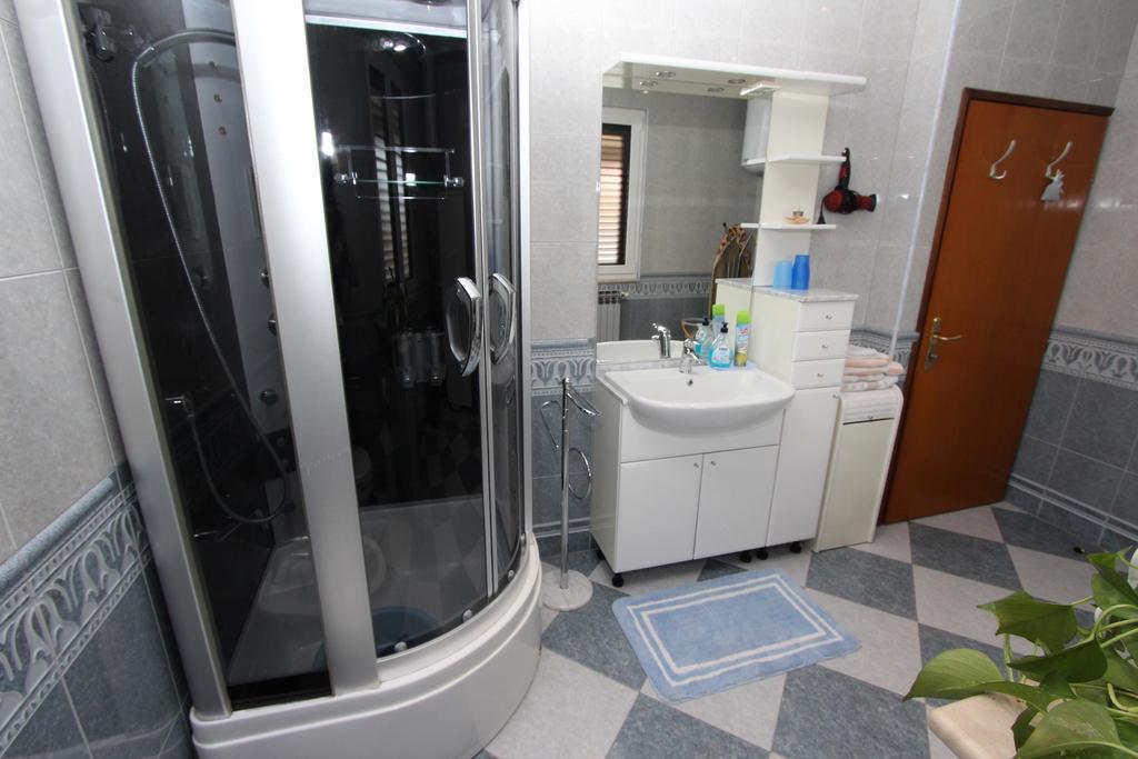 Apartments Marlina Rovinj Bagian luar foto
