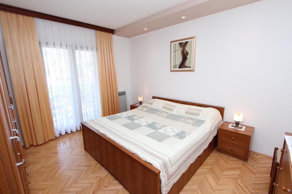 Apartments Marlina Rovinj Bagian luar foto