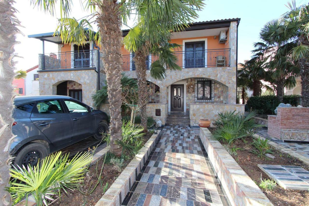 Apartments Marlina Rovinj Bagian luar foto
